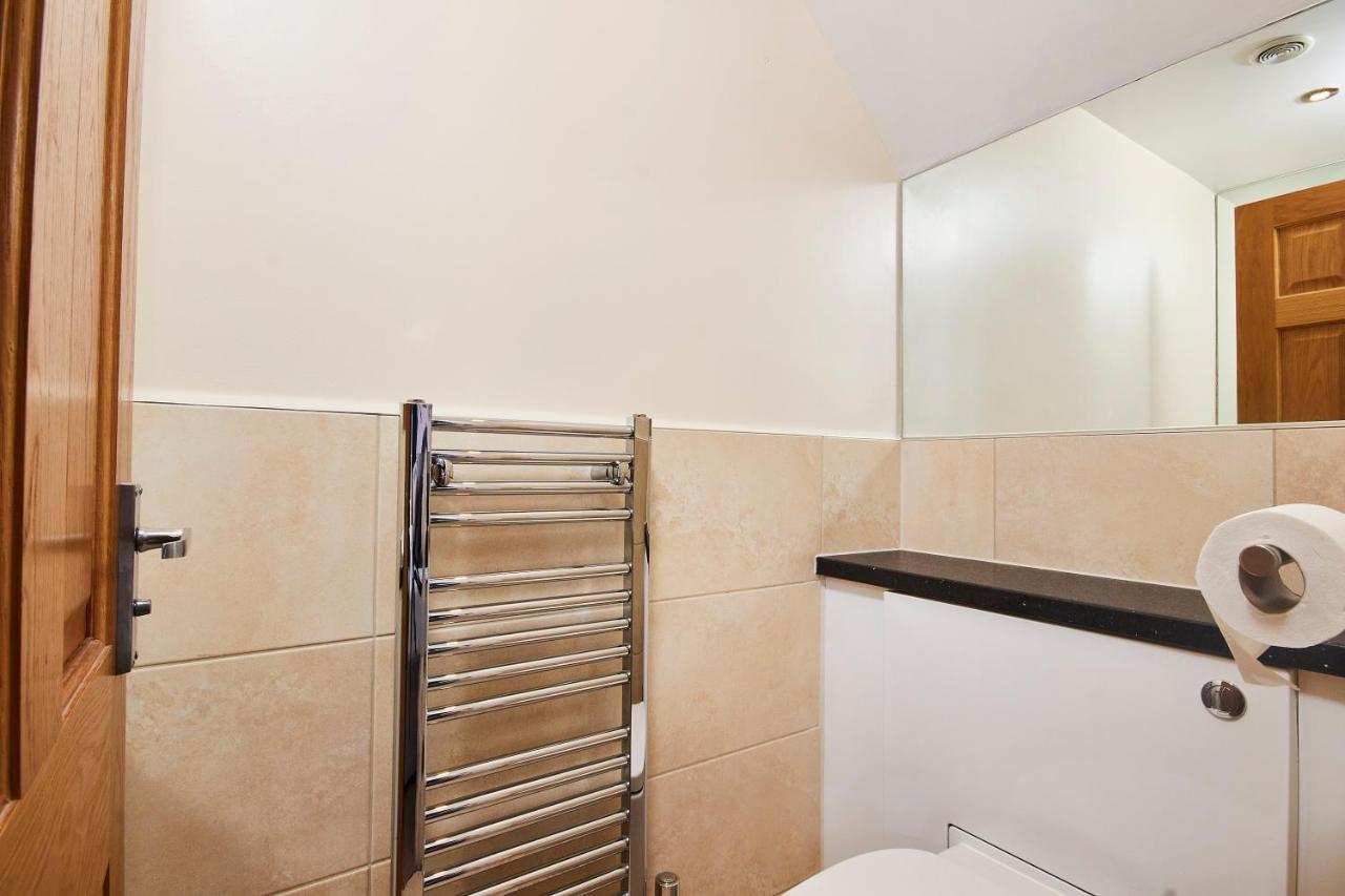 Striking Monroe Suite! Bath Extérieur photo